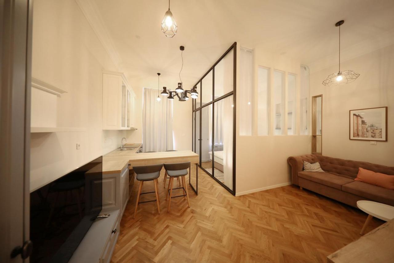 Stay Swanky Bed & Breakfast Zágráb Kültér fotó