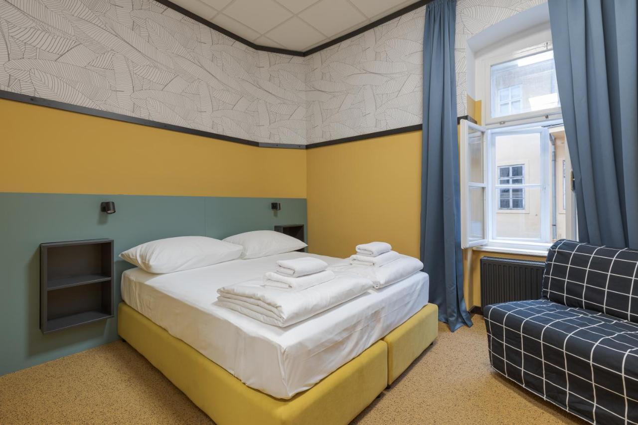 Stay Swanky Bed & Breakfast Zágráb Kültér fotó